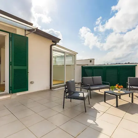Seaview Terrace 360°& Elegant Loft Neapol